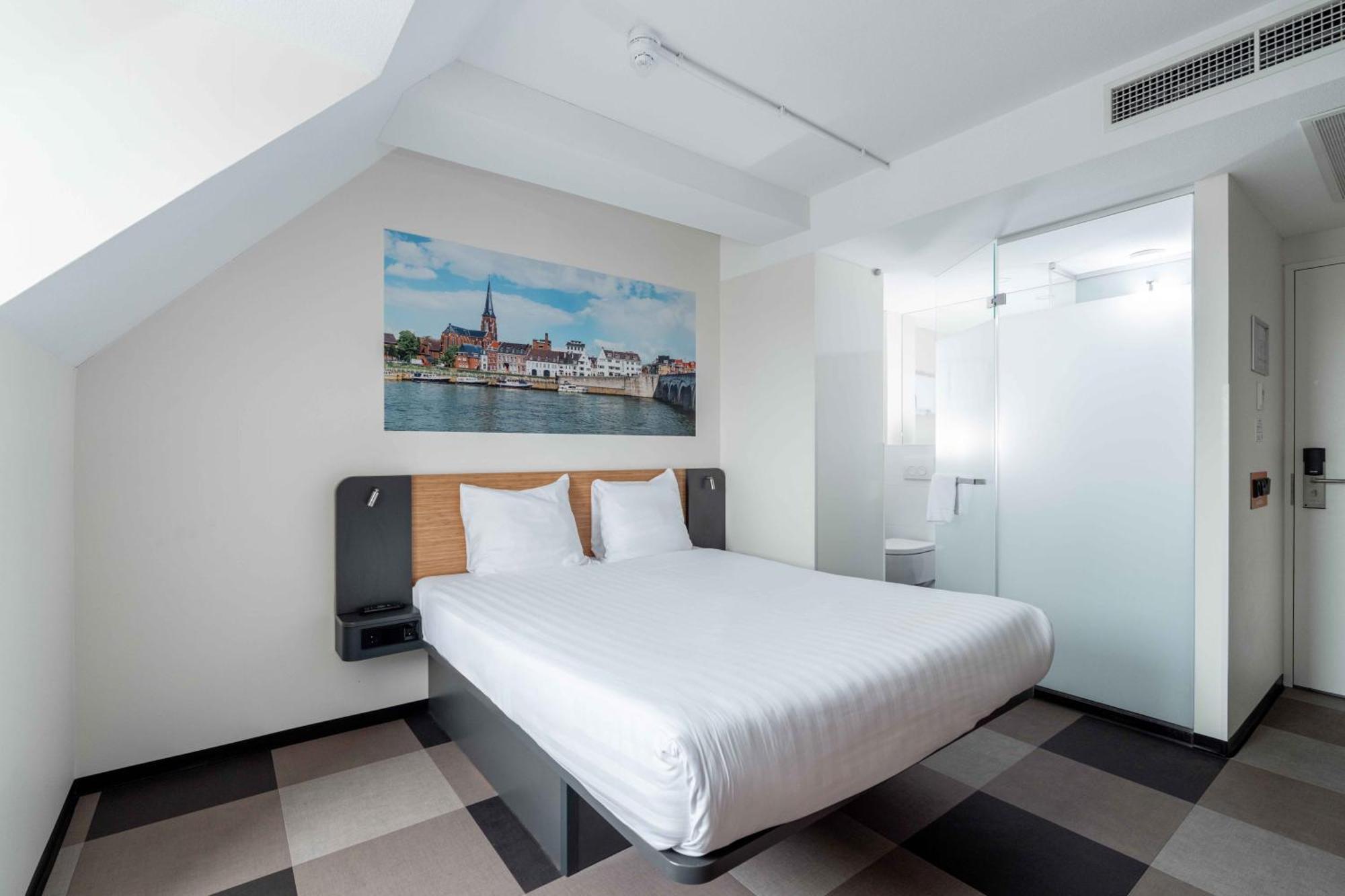Easyhotel Maastricht City Centre Zewnętrze zdjęcie