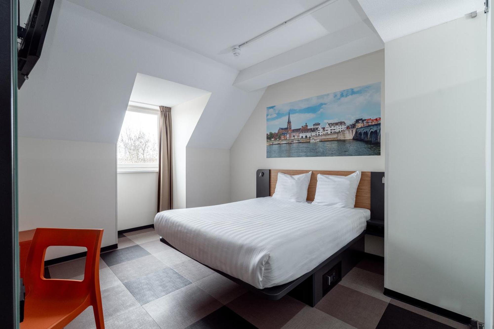 Easyhotel Maastricht City Centre Zewnętrze zdjęcie