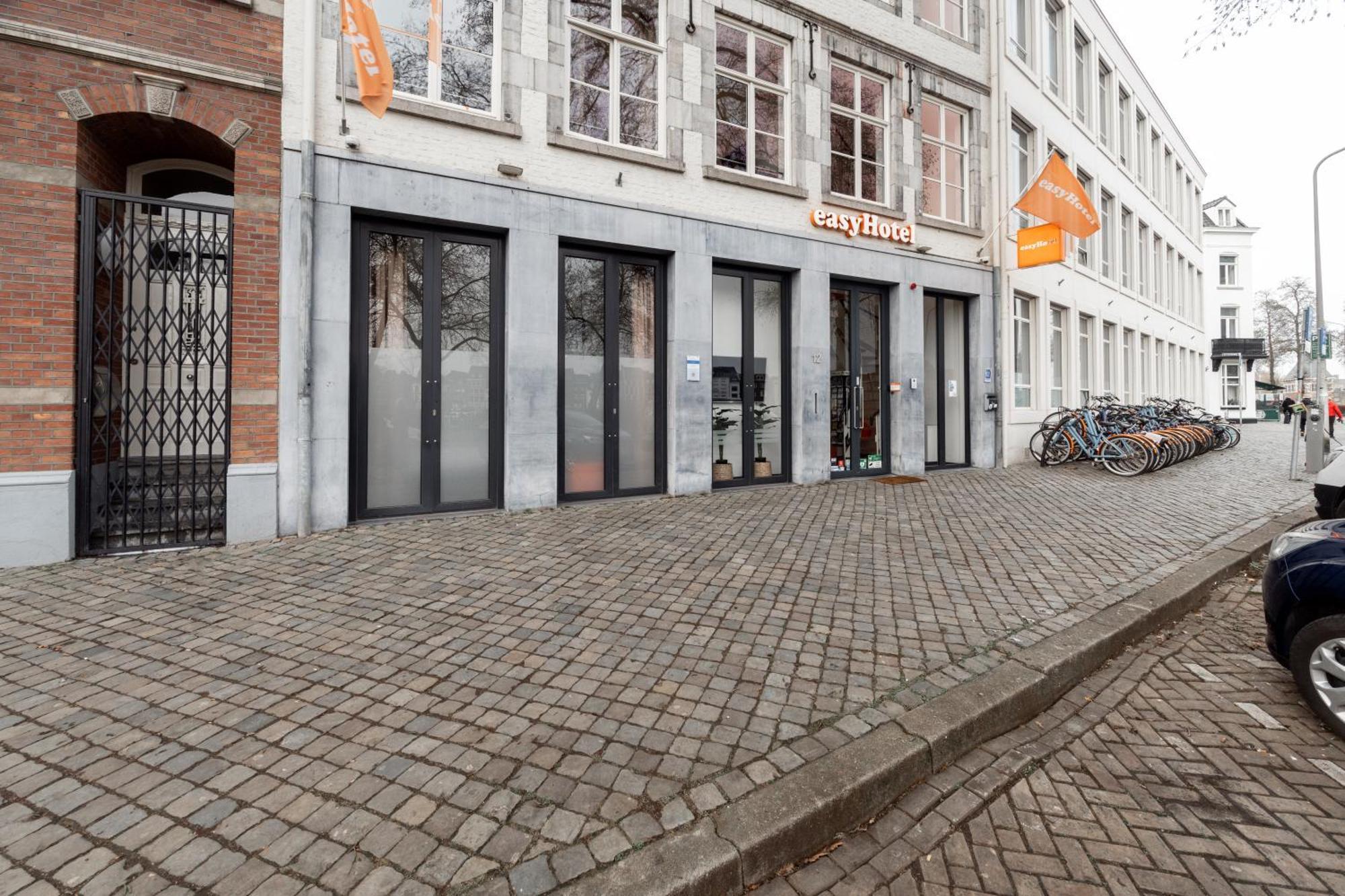 Easyhotel Maastricht City Centre Zewnętrze zdjęcie