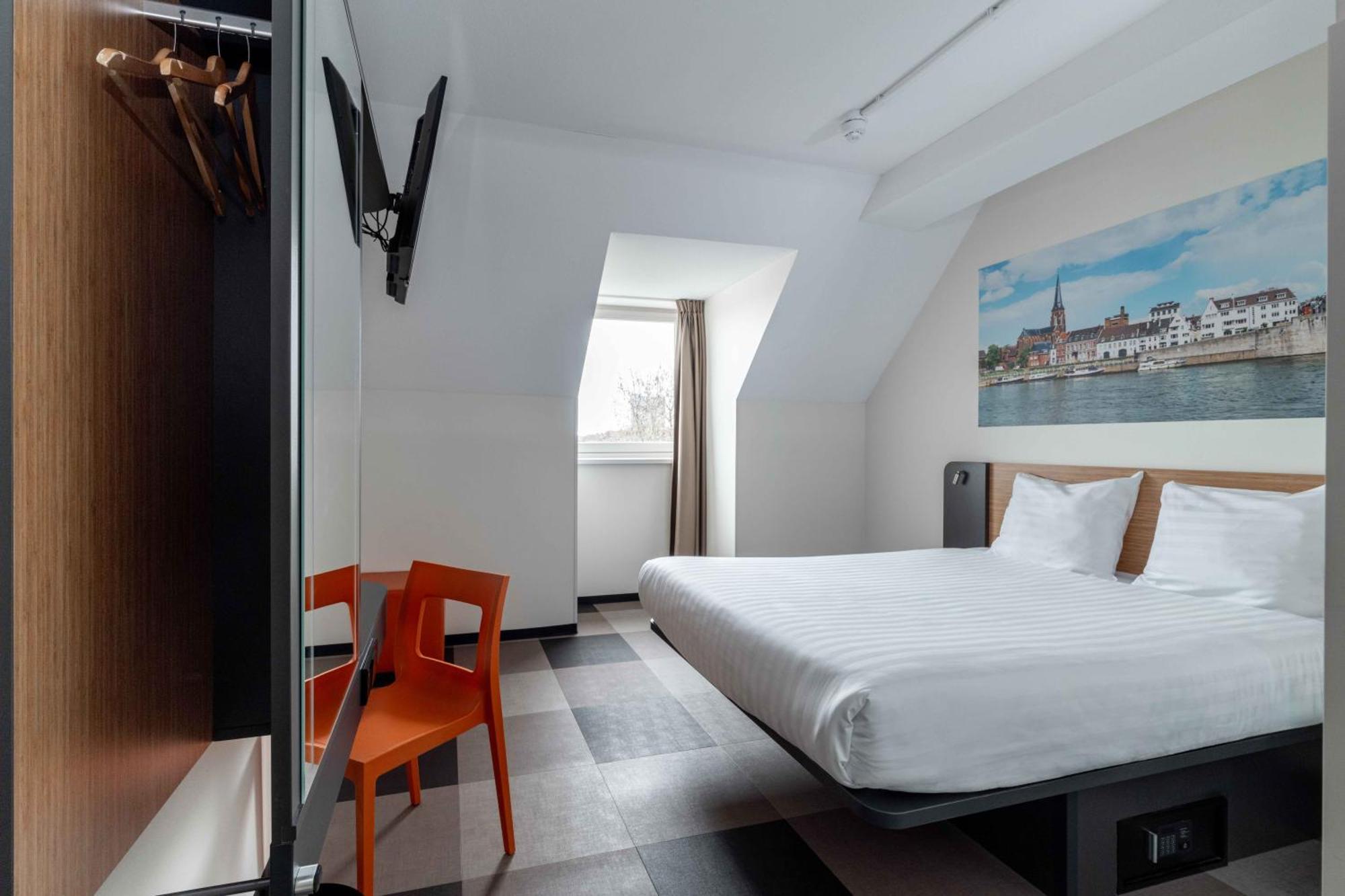 Easyhotel Maastricht City Centre Zewnętrze zdjęcie