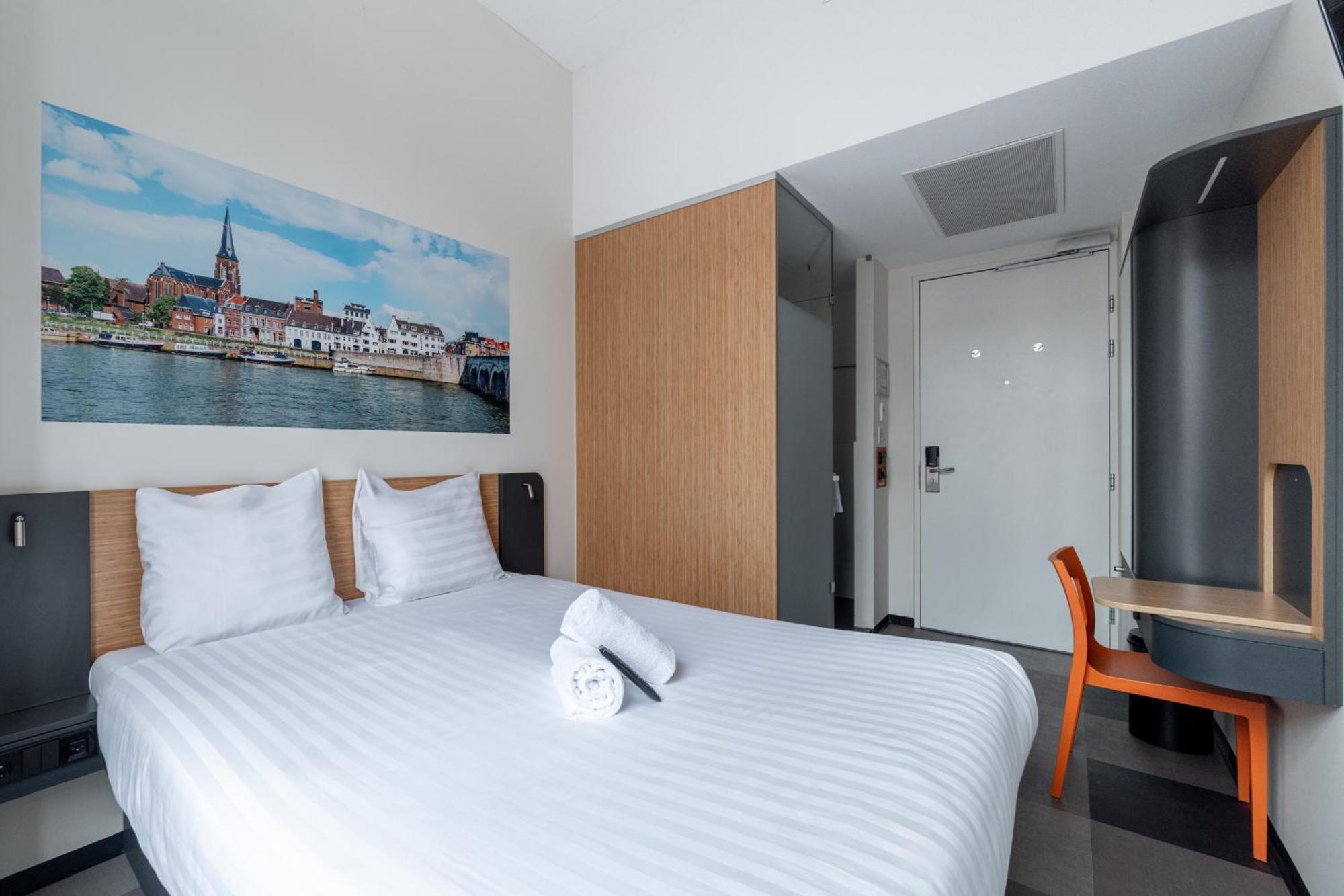 Easyhotel Maastricht City Centre Zewnętrze zdjęcie