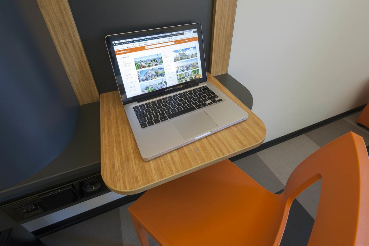 Easyhotel Maastricht City Centre Zewnętrze zdjęcie