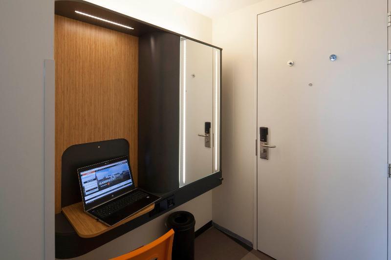 Easyhotel Maastricht City Centre Zewnętrze zdjęcie
